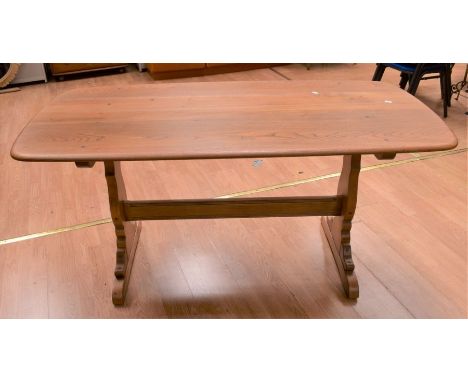 Ercol table and four similar chairs with fleur de lys splats, excellent condition