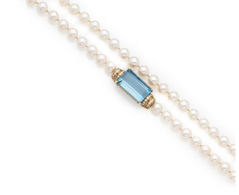 CULTURED PEARL, AQUAMARINE AND DIAMOND NECKLACE composed of a uniform row of cultured pearls each measuring approximately 8.6