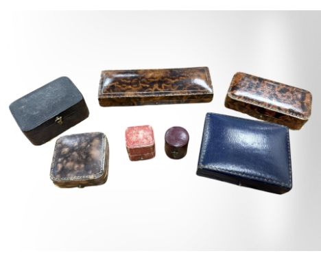 A small group of vintage antique/jewellery boxes