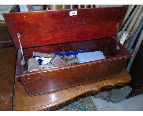 A Mahogany Box and Tools. €30-50