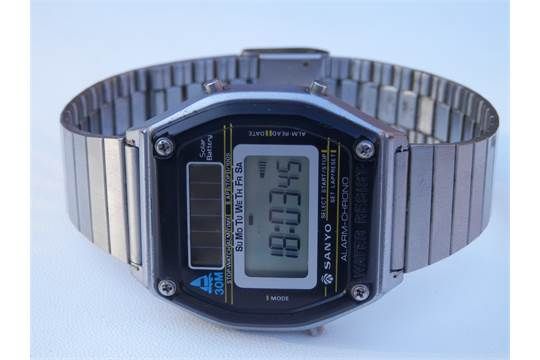 sanyo digital watch