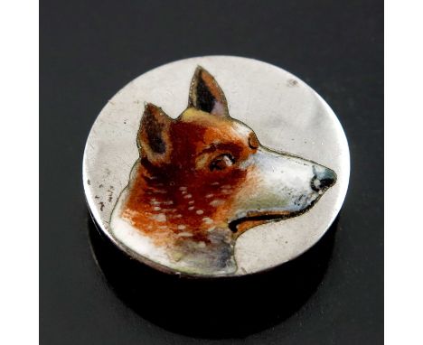A silver and enamelled button, circa 1910, circular, realistically painted with a fox head, 1.5cm diameter