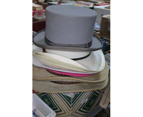 A box of vintage furs to include hat and a good collection of various vintage hats to include Dormie top hat, etc 
