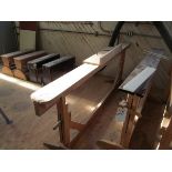(Lot) Stands