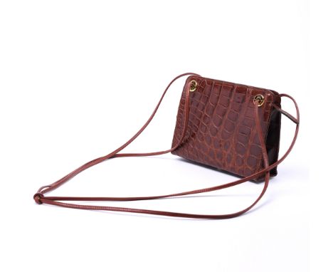 Jil Sander, bruin krokodillen lederen schoudertas met goudkleurige hardware h. 16 x b. 21 cm [1] Jil Sander, brown crocodile 