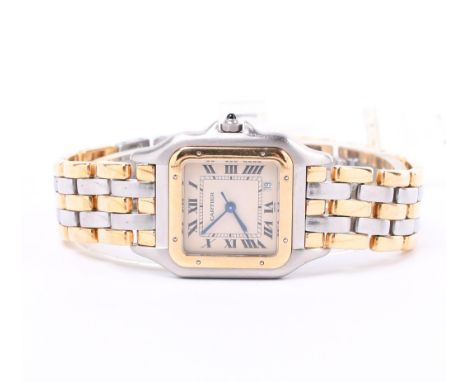 Cartier, stalen met 18 kt. gouden damespolshorloge, quartz. Model Panthère de Cartier. De kroon bezet met saffier, met datuma