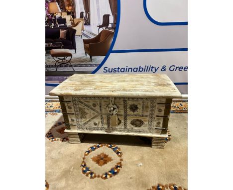 Craftsmen Indian Hand-Carved And Painted Trunk With Patina Distressed Look 80 x 40 x 45cm