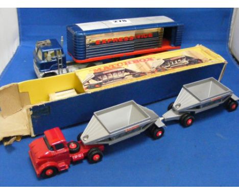 A Corgi Major articulated trailer 1137, plus a Matchbox Major Pack M-4 Fruehauf Hopper train.