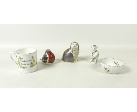 A group of Royal Crown Derby figurines, comprising two paperweights, modelled as a Robin, MMIV, 6.5cm, and a Spaniel, LIX, 10