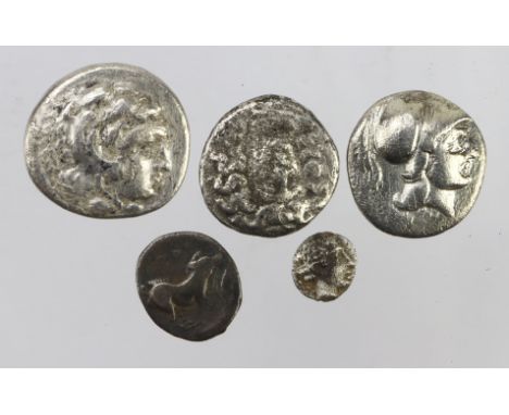 Ancient Greek Silver (5): Sicily, Abakainon Litra: Hd. of Zeus r. / Boar r., 0.57g, VG/F; Ionia, Kolophon Tetartemorion: Hd. 