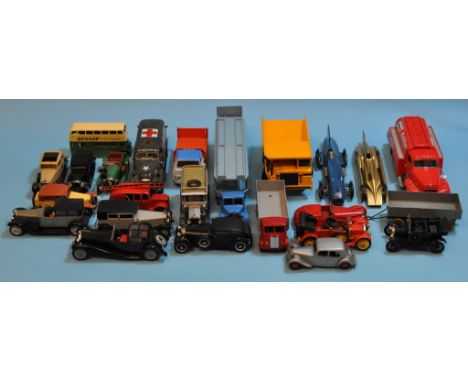 Assorted die-cast vehicles, including Western Models Campbell/Rolls-Royce Bluebird (1933), another, Golden Arrow (1929) and o