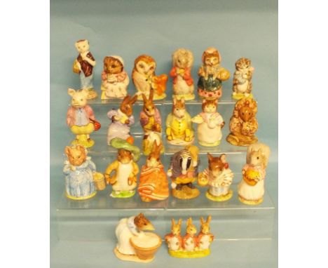 Twenty Beswick Beatrix Potter figures, including Susan and Thomasina Tittlemouse, all BP-3b (20) Condition report Report by N
