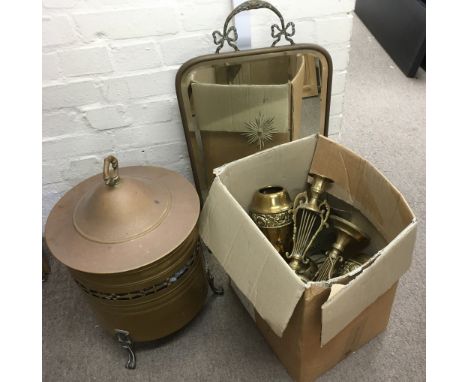 A brass coal bucket, firescreen and brass odds