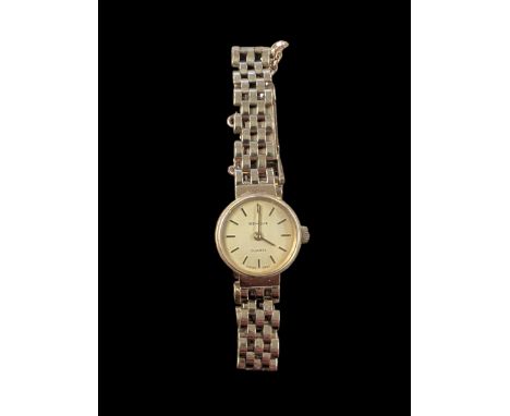 Geneve ladies 9ct gold quartz wristwatch, on 9ct gold bracelet, hallmarkedCondition Report:Approx 14.35gm gross (including mo