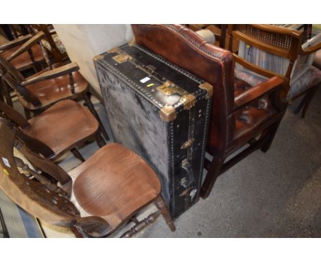 A Victor travelling trunk 