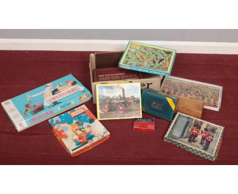 A collection of vintage board games &amp; jigsaws. MB Games Operation, Waddingtons Super Quiz (Isaac Asimov), Victory Bird Wa