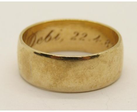 9ct wedding ring, inscribed to interior, size Q/R, 5.1g 