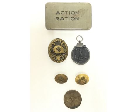 army button Auctions Prices