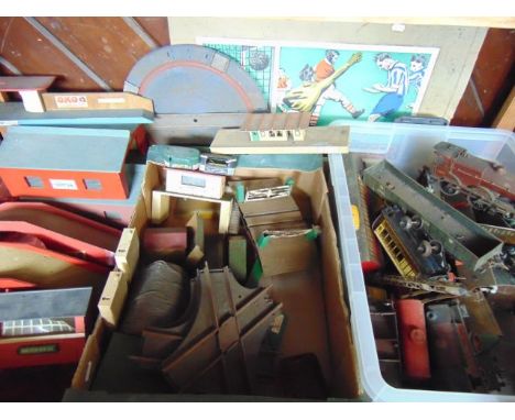 An extensive collection of model railway effects to include numerous Hornby and other O and smaller gauge engines and rolling