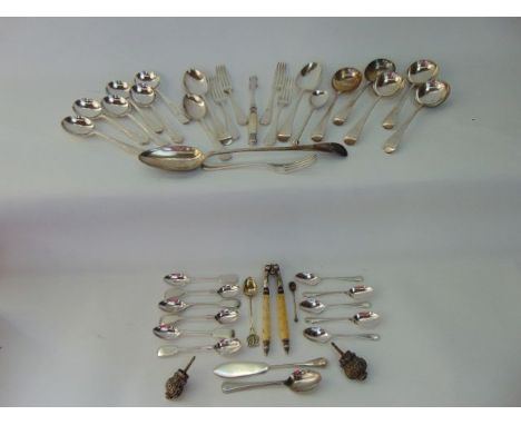 A quantity of good quality silver plated cutlery to include soup spoons, dessert spoons, serving spoons, teaspoons, a pickle 