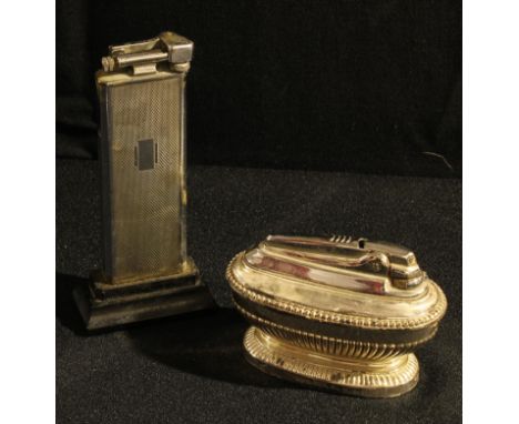 An Art Deco 'Polo' table lighter; a Ronson table lighter (2) 