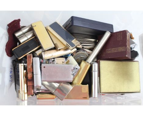 Pocket Lighters Tobacciana Collectables Inc Novelty, Cased, Souvenir, Etc 576257