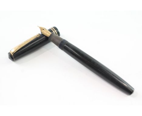 Vintae Parker Victory Black Fountain Pen w/ 14ct Gold Nibs WRITING 2207037