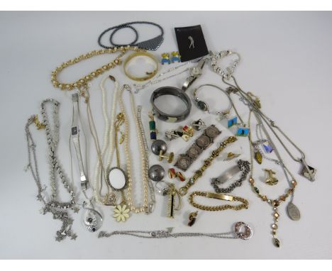 Mixed costume jewellery lot including ladies wristwatches etc.