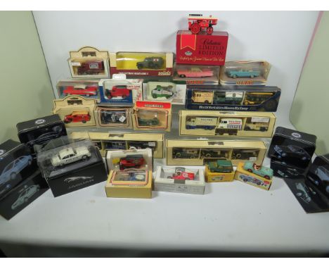 Good Mixed Lot of Die Cast Models by Dinky, Solido, Lledo.   See photos.