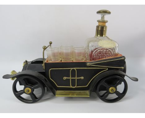 Vintage Rolls royce musical decanter holder with bottle and shot glasses, in working order.