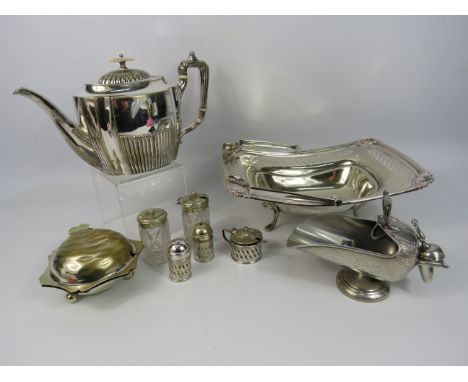 Mixed silver plated lot including a teapot, basket, cruet set etc.