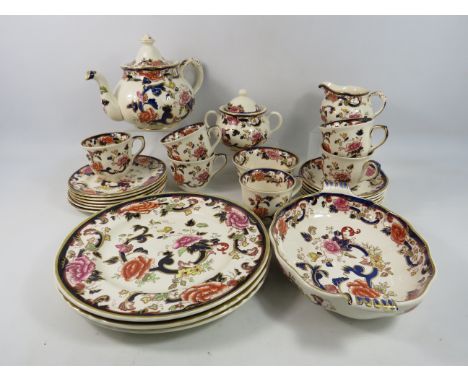 Large selection pof Masons Ironstone Blue Mandalay, Tea set etc