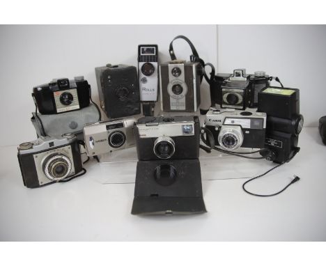 Selection of Vintage film cameras .  See photos for details. 