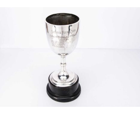 A George V silver presentation goblet trophy, 27.5 cm high 15.4 ozt, of pigeon fancying interest engraved "Norfolk Flying Clu