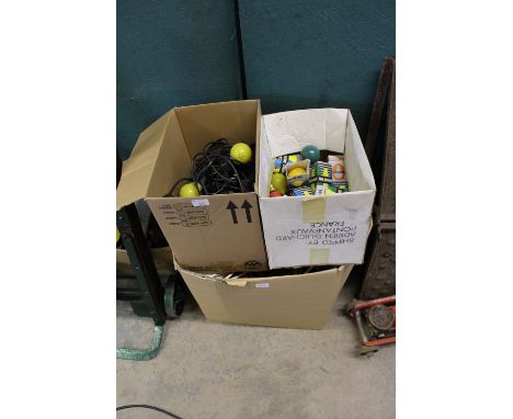 Quantity of electric cables, light bulbs etc.