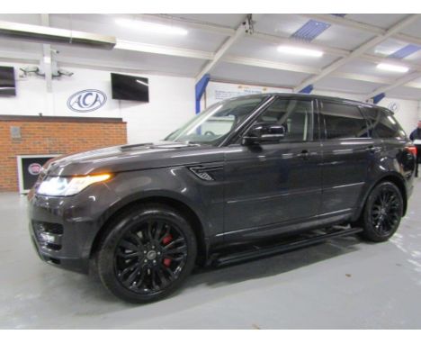 Make &amp; Model: Range Rover Sport HSE Dyn SDV6Date of Reg: RE15 DVGColour: Greycc: 2993MoT: 17-12-2022Fuel Type: DIESELMile