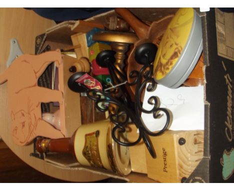 Assorted items to include a Wade decanter and Wade money box 