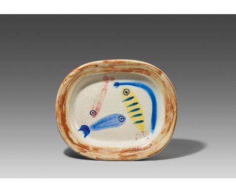 PICASSO, PABLO1881 Malaga - 1973 MouginsTitel: Four polychrome fishes. Datierung: 1947. Technik: Weißes Steingut, partiell fa