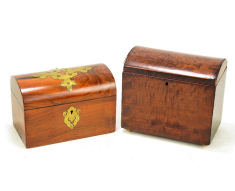 A 19th century plum pudding mahogany and amboyna domed two division tea caddy, height 18cm, width 19.5cm depth 12cm, also a V