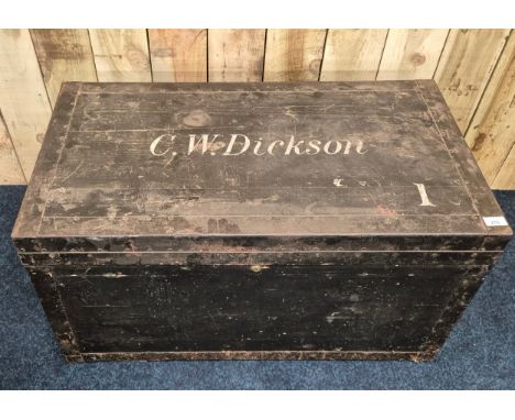Army &amp; Navy C.S.L makers London Wooden travel trunk, fitted with baize interior. [51X91X50CM] 