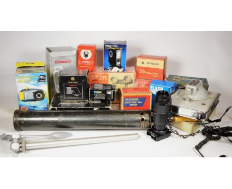 A collection of camera accessories, to include flash meters, slide viewers, lights, tripods and other equipment. (4) 