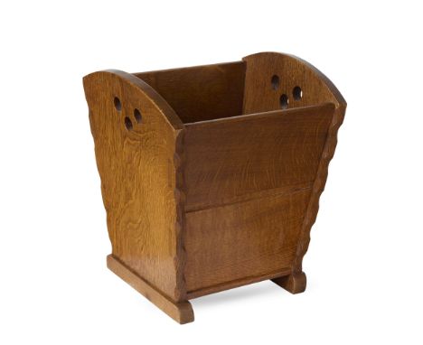  STANLEY WEBB DAVIES (BRITISH 1894-1978) BIN, CIRCA 1953 incised artist's mark and monogram of Fred Ellison, oak 30cm high, 2