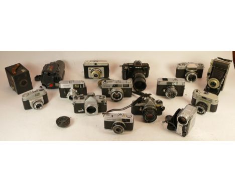A collection of mixed cameras and accessories to include an Olympus Trip35, a Canon Caronet QL and a Mamiya Auto-lux 35 