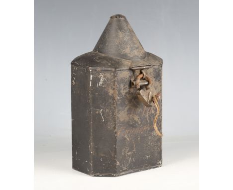 A 19th century toleware gunpowder caddy of shaped canted square form, the lockable hinged lid opening to reveal a gilt brass 
