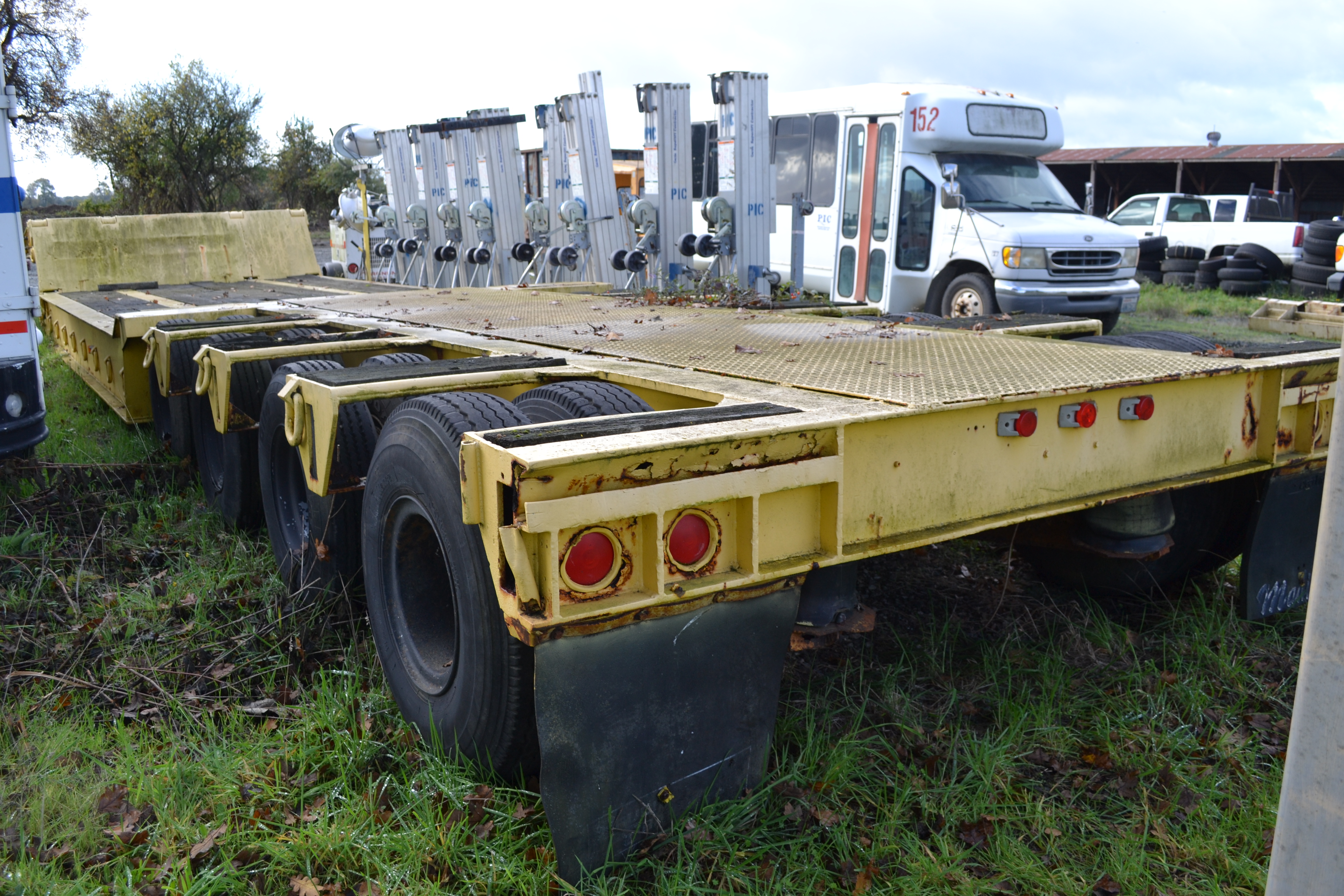 53' Quad Axle Step Deck Lowboy Trailer 10' wide