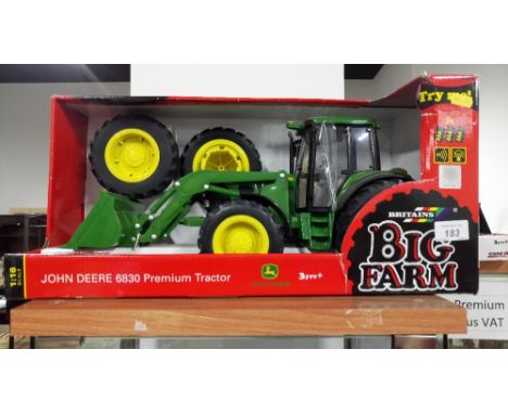 BRITAINS ROYAL DEERE TRACTOR 