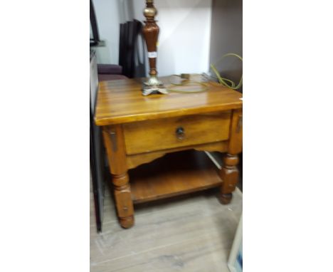 PINE COFFEE TABLE WITH DRAWER 