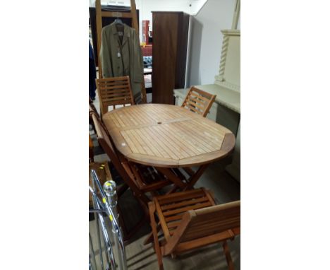 HARDWOOD GARDEN TABLE & 5 CHAIRS 