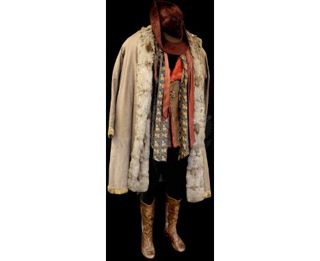 † Stardust (2007) Ricky Gervais as 'Ferdy The Fence' full costume. Clearly seen worn by Ricky Gervais throughout his very mem