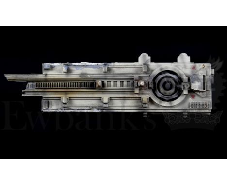 † Gerry Andersons Terrahawks (1983) An ornately detailed model miniature pod from 'The Auto Space Four' ship seen in the epis